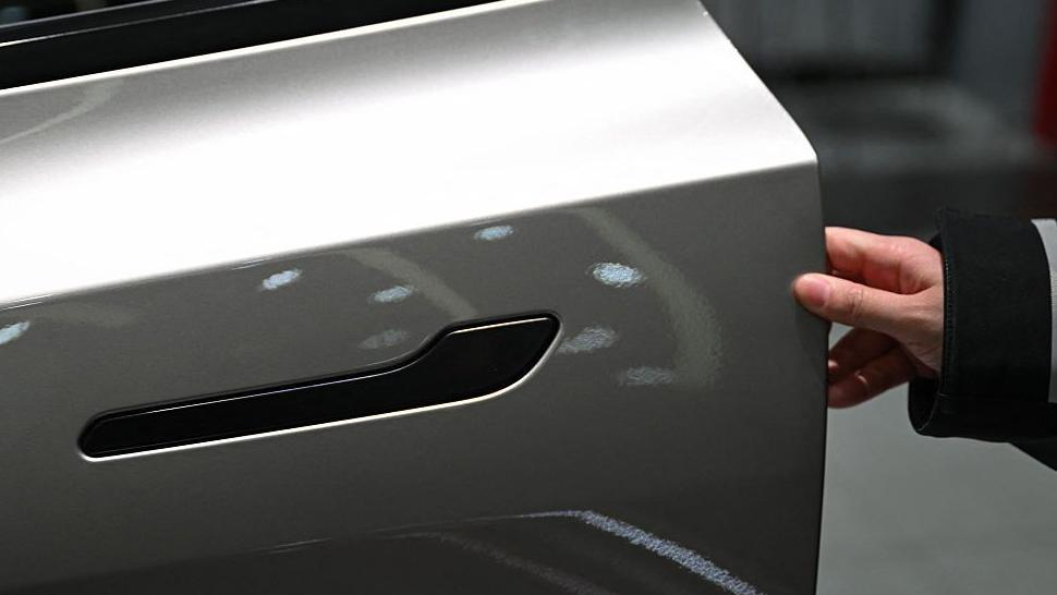 China’s Largest Car Recall: Nearly 4 Million EVs Targeted Over Hidden Door Handles