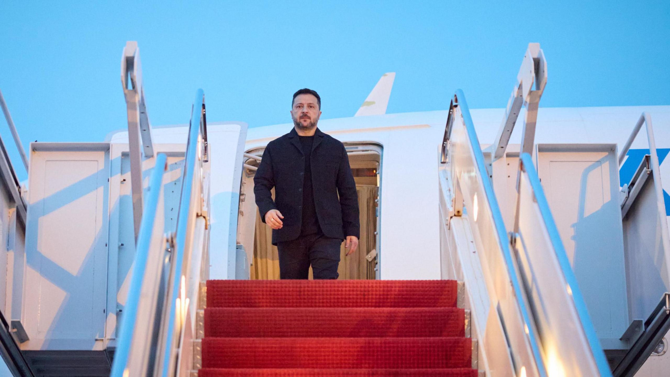 Zelensky Seeks U.S. Support for Anti‑Missile Defenses in Washington Summit