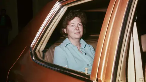 Sara Jane Moore, Would-Be Assassin of Gerald Ford, Dies at 95