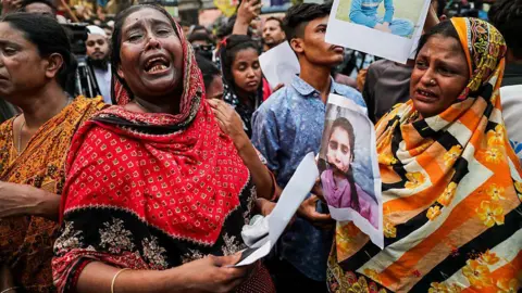 Tragic Fire Claims 16 Lives at Bangladesh Garment Factory