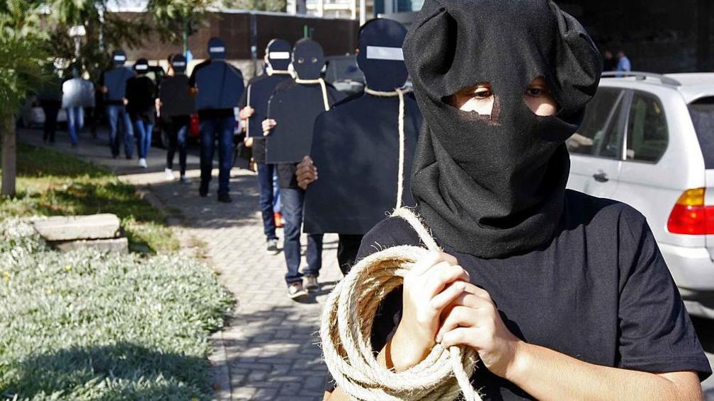 Lebanon Parliament Votes to Abolish Death Penalty, First in Middle East