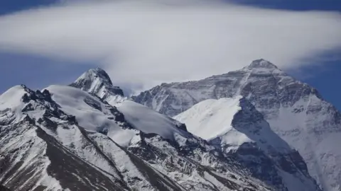 Survivor Stories: Everest Hikers Endure Life-Threatening Blizzard