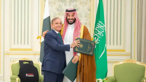 Pakistan-Saudi Arabia Defense Pact Raises Alarm in India