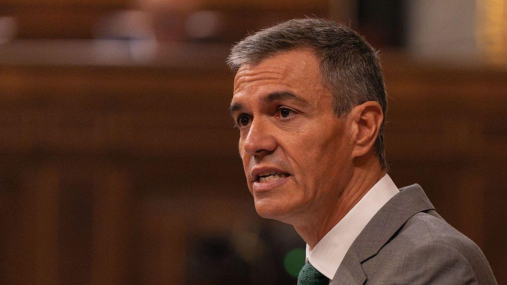 Spanish PM Sánchez Calls Early Election Amid Housing Protest Surge