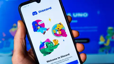 Discord Admits Possible Leak of ID Photos for 70,000 Users Following Cyber-Attack