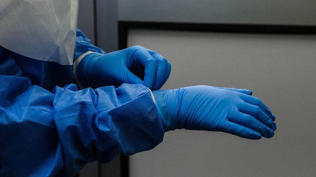 France Confirms First Ebola Case in Europe — Doctor Safe, Hospitalized