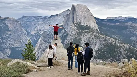 New Fee for International Tourists Visiting US National Parks