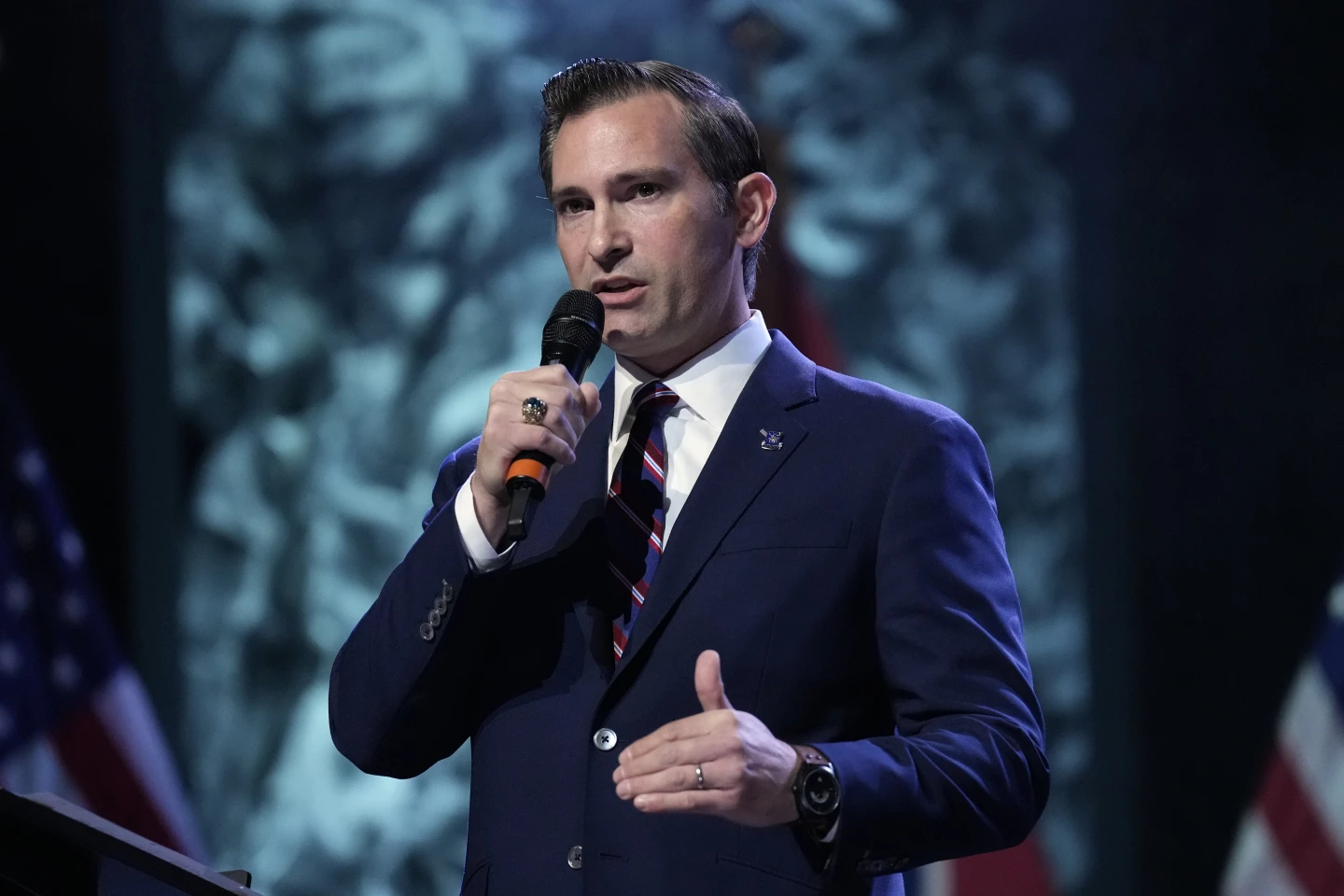 Matt Van Epps Wins Tennessee GOP Primary with Trump's Endorsement
