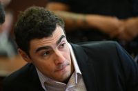 The hearing marks a year since the alleged murder of Brian Thompson by Luigi Mangione, who remains not guilty. The court is deliberating over critical evidence including a handgun and statements made by Mangione. Defense lawyers are pushing to exclude key pieces of evidence, arguing improper police procedures. This case has attracted significant public attention as both state and federal charges loom.