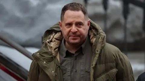 Andriy Yermak Resigns Amid Anti-Corruption Investigation