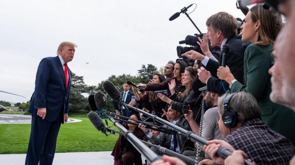 DoJ Investigation Sways into Media Networks After Trump’s White‑House Ban
