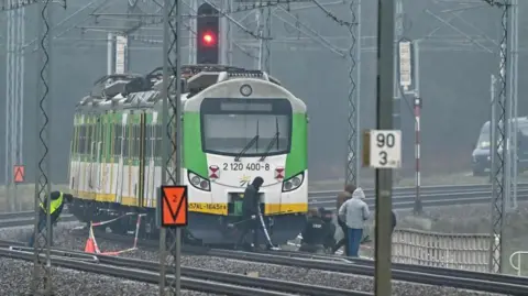 Ukrainian Saboteurs Linked to Russian Intelligence Target Poland's Rail Network