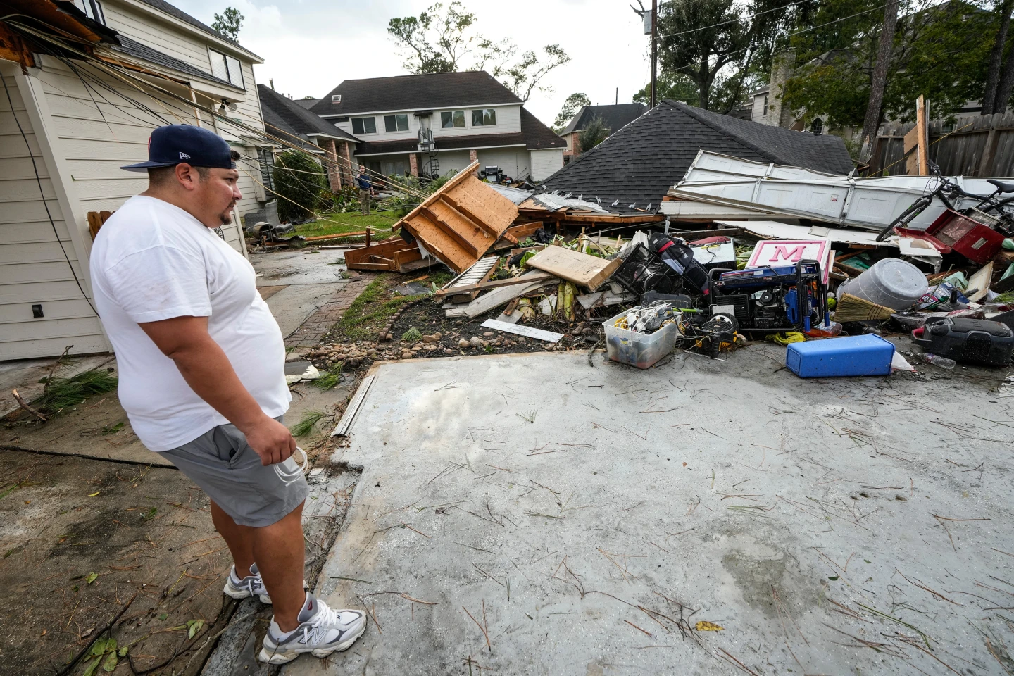 Severe Tornado Causes Damage to Homes in Houston Area