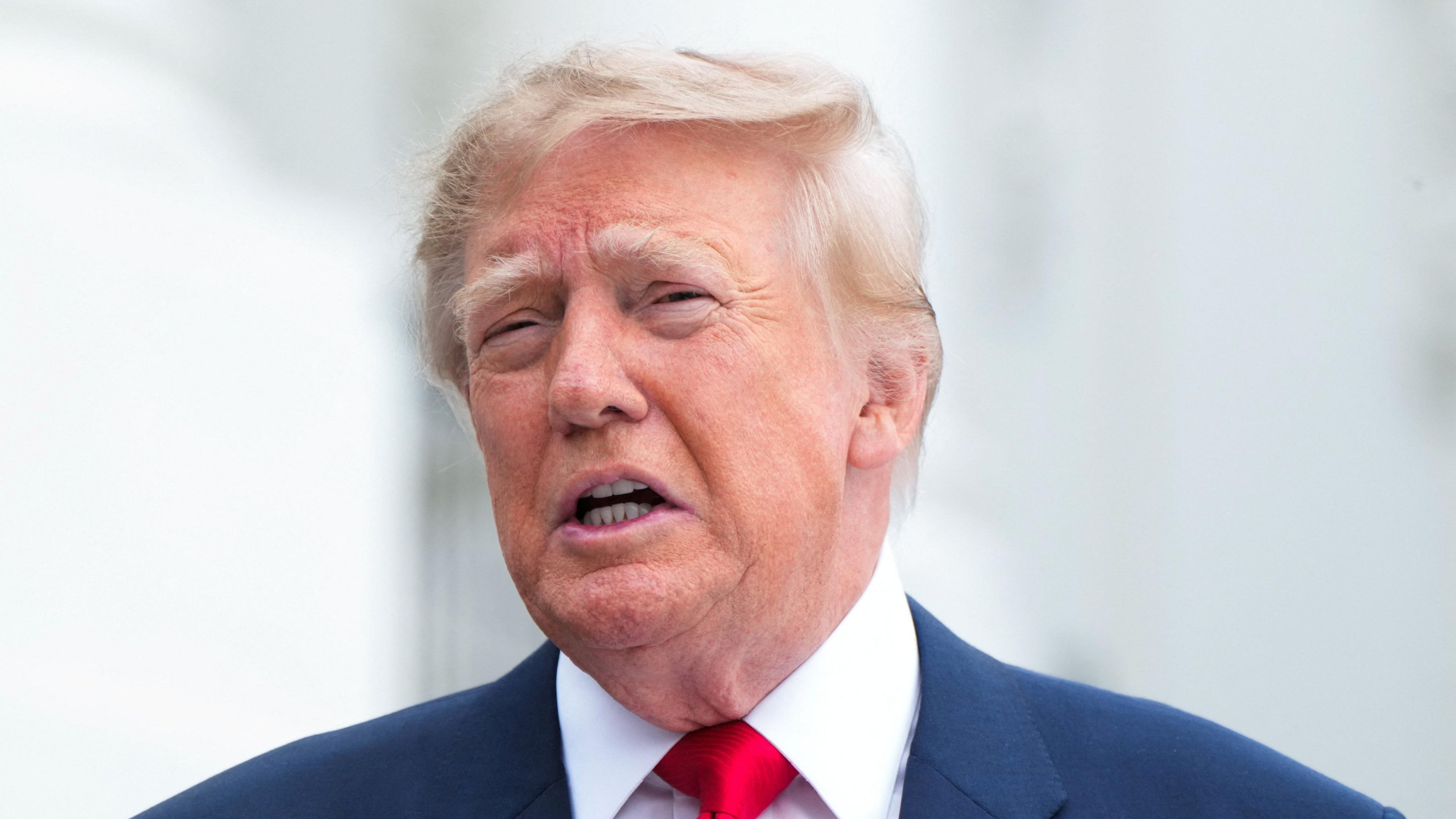 DoJ Investigates TV Networks After Trump Press Boycott
