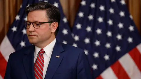 US House Faces Crucial Vote to Conclude Historic Government Shutdown