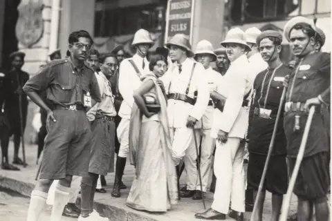 Rediscovered Photos Unearth Women's Crucial Role in India's Anti-Colonial Movement