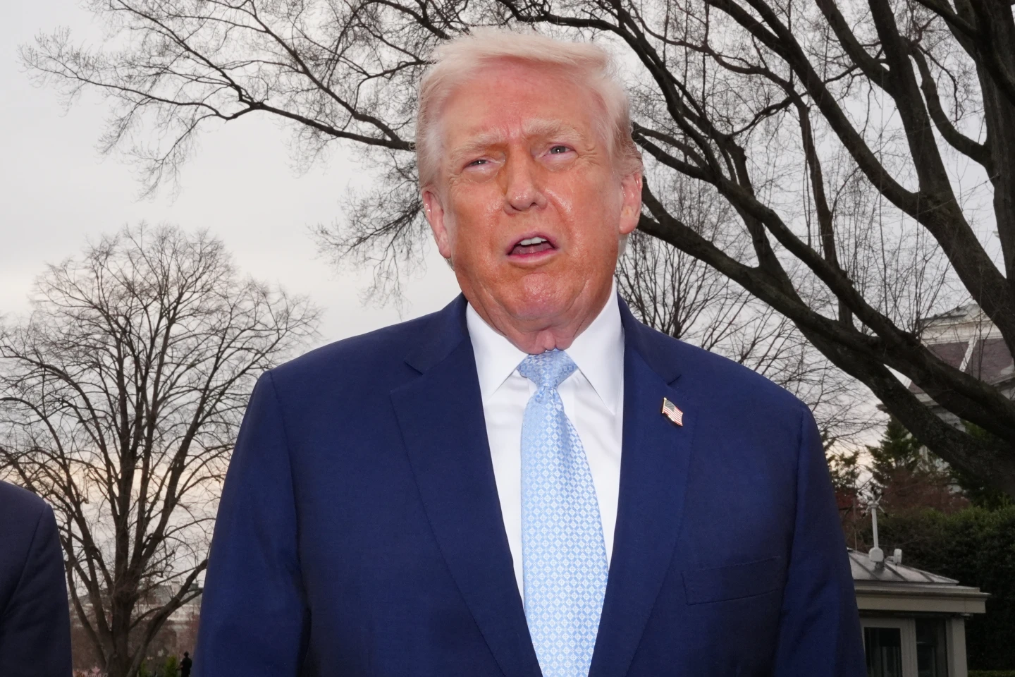 Trump to Deploy ICE Officers for Airport Security Amid Funding Standoff