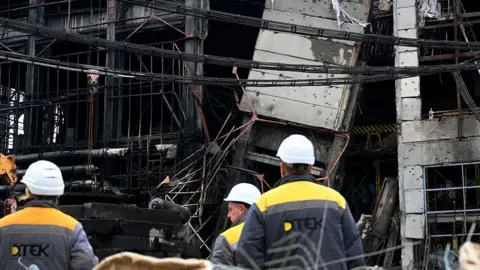 Ukraine's Energy Crisis Deepens Amid Continuous Russian Attacks