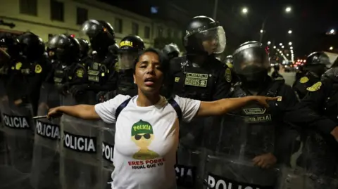Youth-Led Protests Erupt in Peru Amid Political Turmoil