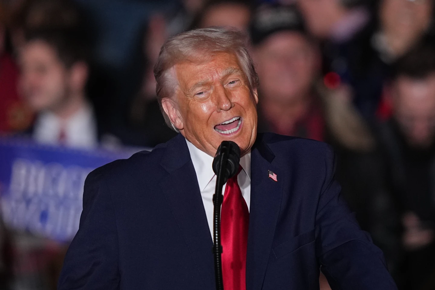 The Rise of Political Vulgarity: Insights into America's Rougher Political Landscape