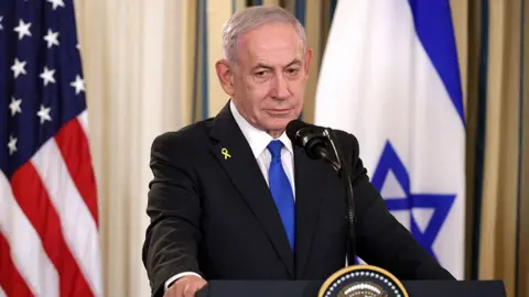 Netanyahu Faces Political Minefield: The Peril of Peace