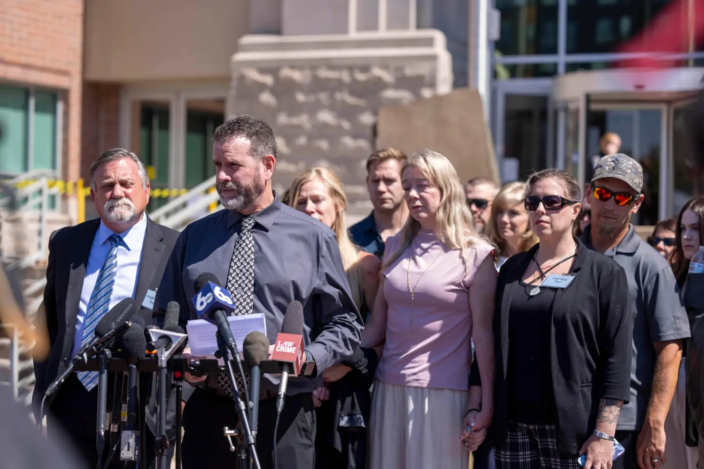 Idaho Judge Restricts Release of Graphic Crime Scene Photos in Kohberger Case