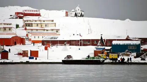 Teen Pilot Ethan Guo Released After Antarctic Detention