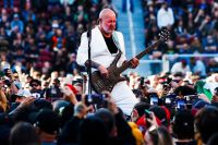 Limp Bizkit's Sam Rivers Passes Away: A Tribute to the Soul of the Band