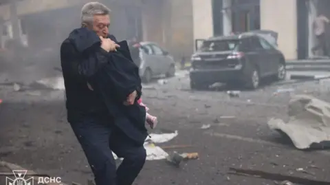 Bravery Amidst Chaos: The Rescue of 48 Children from a Kharkiv Kindergarten