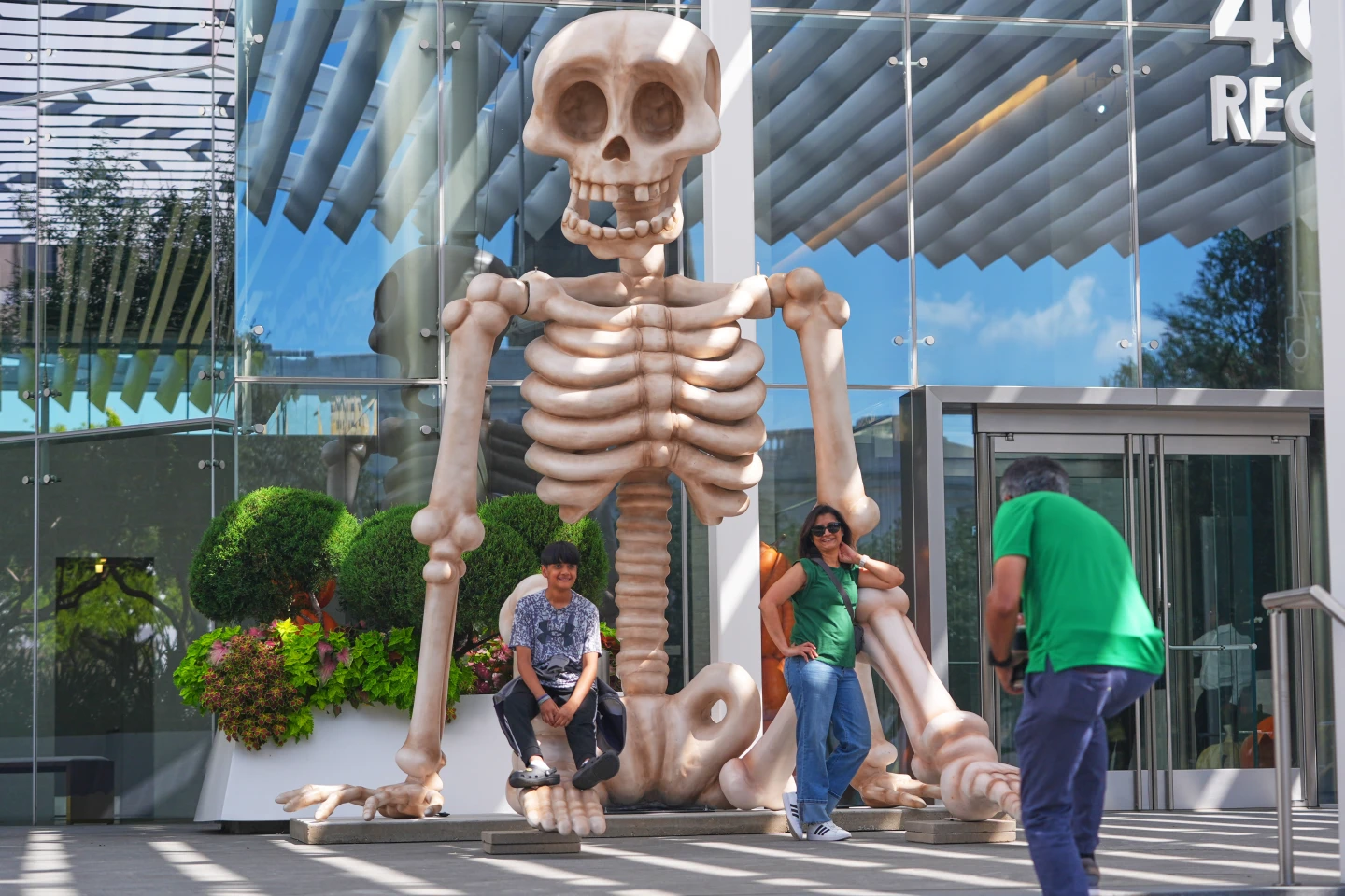 Halloween Spirit Thrives Across America: A Celebration of Tradition and Community