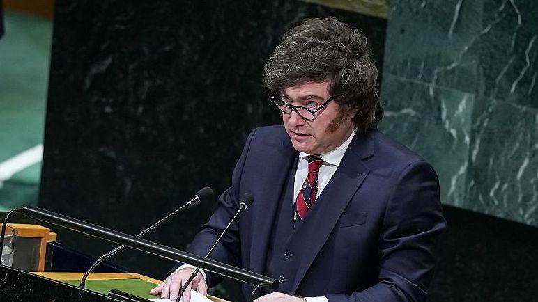 Javier Milei speaking