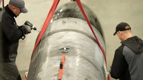 Ukraine Boosts Domestic Arms Production in Secret Missile Factory