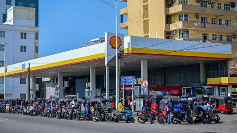 Sri Lanka Implements Fuel Conservation with Public Holiday on Wednesdays