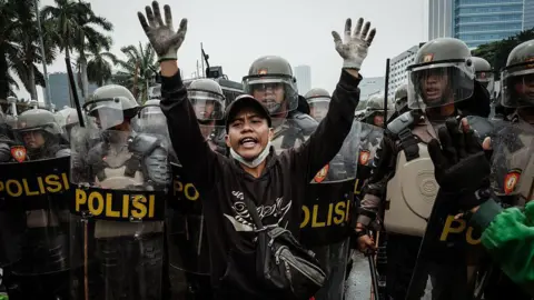 Indonesian Lawmakers Awarded Substantial Allowance Increase Amidst Public Outcry