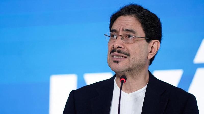 Colombia: Ivan Cepeda Concedes Narrow Loss in Historic Run‑off