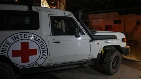 Hamas Delivers Two Bodies of Purported Hostages to Israel