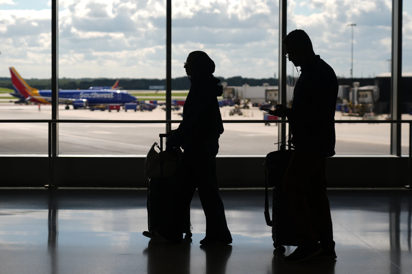 Aviation System on Brink Amid Federal Shutdown