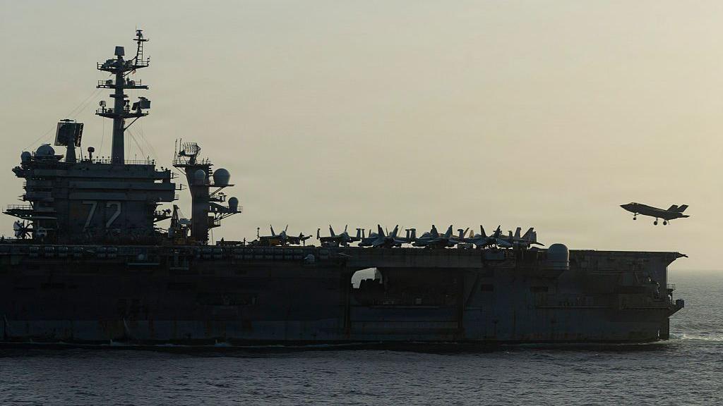 US Aircraft Carrier Deployed Longer than 250 Days Faces Food Shortages, Mental Health Crisis