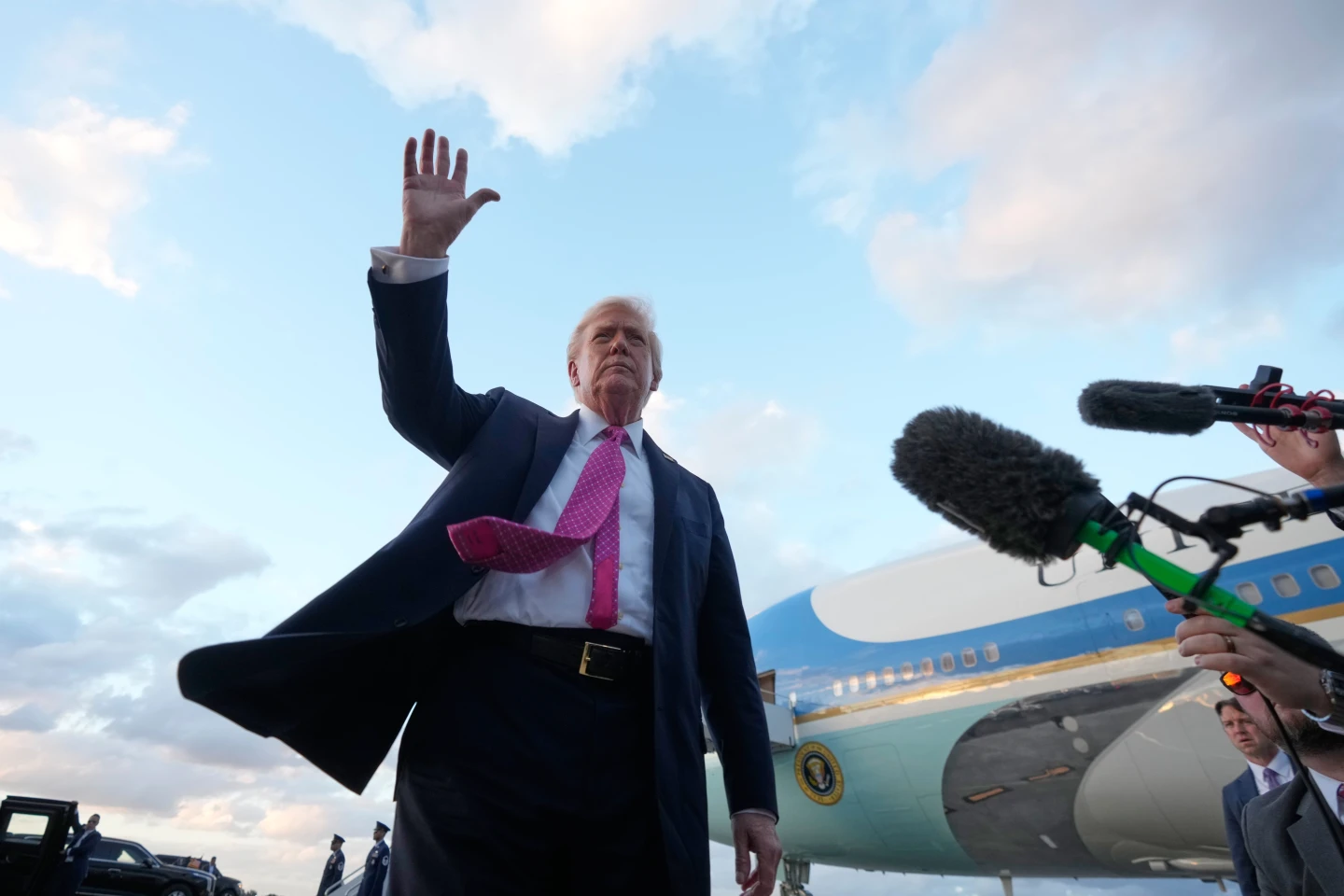 Economic Worries Increase Amid Trump's Leadership