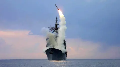 Trump Contemplates Sending Tomahawk Missiles to Ukraine Amid Ongoing Conflict