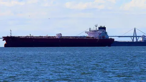 US Forces Seize Oil Tanker Linked to Venezuelan Exports in Caribbean