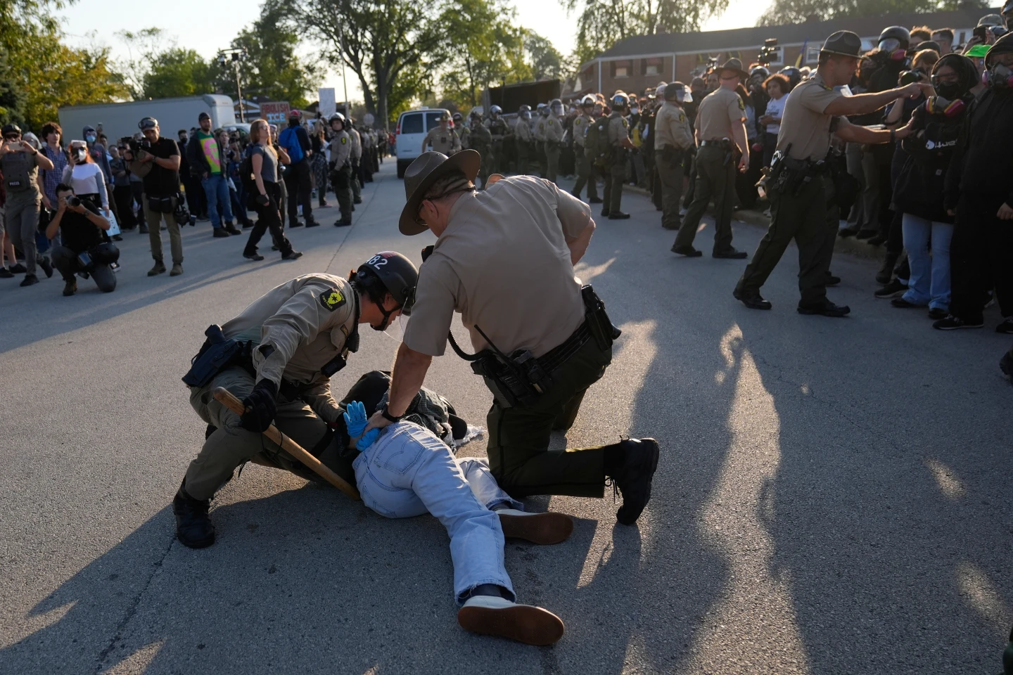 Tensions Erupt as Federal Agents Detain Protesters Outside ICE Facility in Broadview, Illinois