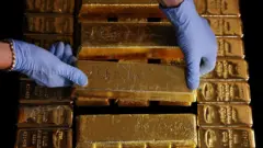 Gold Hits Historic High of $4,000 Amid Economic Uncertainty