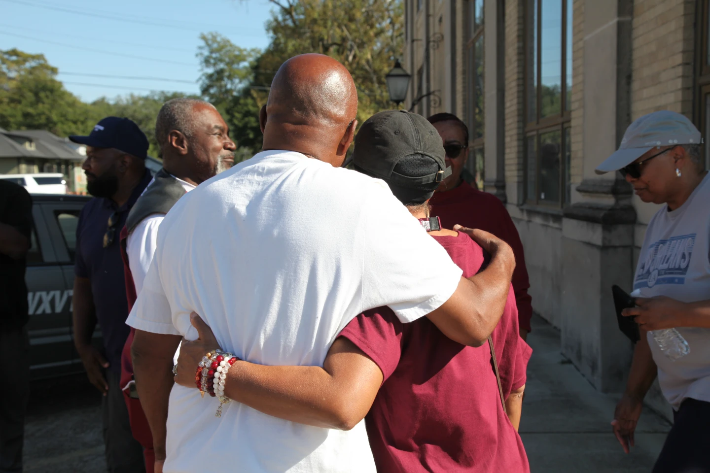 Mississippi Mass Shooting Leaves Six Dead; FBI Seeks Public's Help