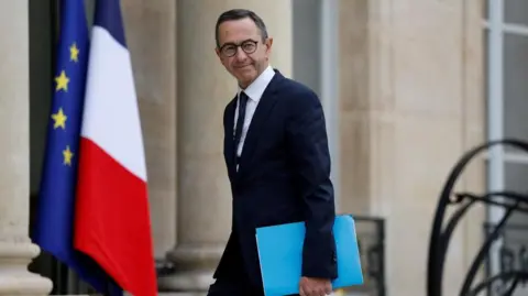 France Relinquishes Commitment to Intercept Migrant Boats Amid Political Turmoil