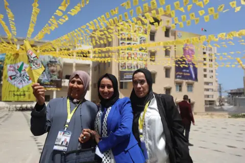 Fatah's Major Conference: A Critical Turning Point Amidst Palestinian Discontent