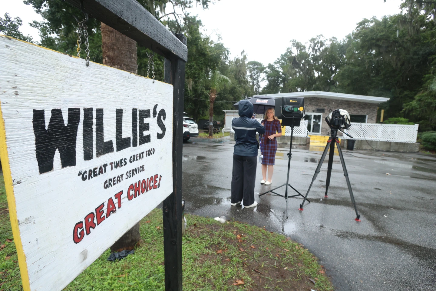 Tragedy Strikes St. Helena Island: Mass Shooting Claims Four Lives at Local Bar