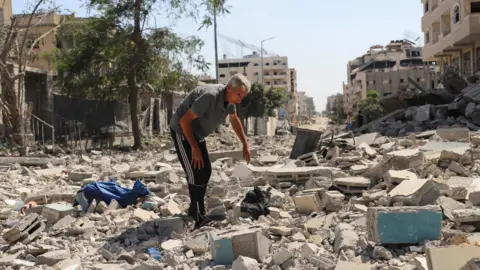 Indirect Peace Talks between Israel and Hamas Kick Off in Egypt Amid Ongoing Conflict