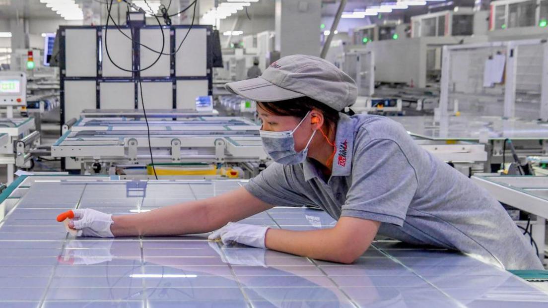 Trump Targets China’s Chip Supply Chain with 15% Polysilicon Tariff