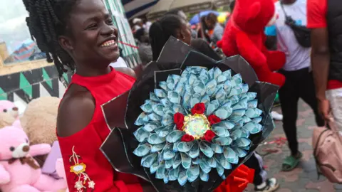 Kenyans Embrace Cash Bouquets as Valentine’s Gifts, but Not Everyone is Happy